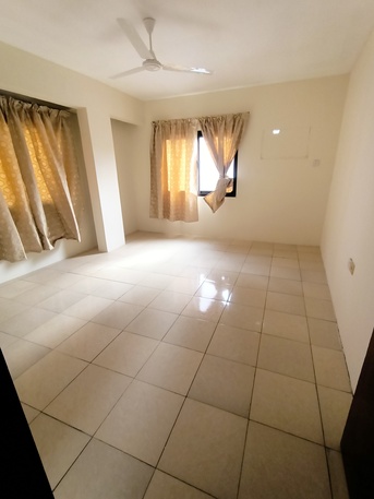 Hoora, Apartments, Flats, Houses & Villas, BHD 180/month,  *** 2 Bedroom Spacious 2 Bathroom Family Flat For Rent In Hoora With Balcony -35529070