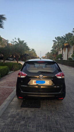 Juffair, Vehicles, Cars & Trucks , BHD 3300,  Nissan X-Trail,  2015,  Automatic,  180000 KM,