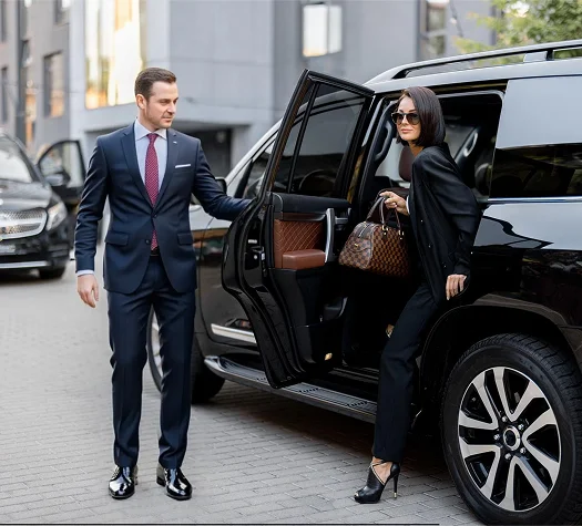 London, Travel, Car Hire & Chauffeur Service In Swindon For Executive Travel