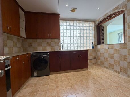 Mahooz, Apartments, Flats, Houses & Villas, BHD 650/month,  3 BR,  Spacious And Elegant Penthouse For Rent In Mahooz