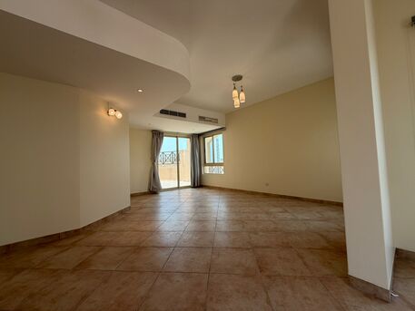 Mahooz, Apartments, Flats, Houses & Villas, BHD 650/month,  3 BR,  Spacious And Elegant Penthouse For Rent In Mahooz