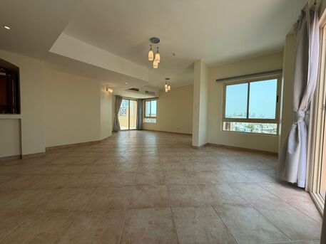 Mahooz, Apartments, Flats, Houses & Villas, BHD 650/month,  3 BR,  Spacious And Elegant Penthouse For Rent In Mahooz