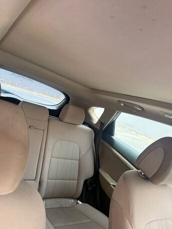 Riyadh, Vehicles, Cars & Trucks , SAR 48000,  Hyundai Tucson,  2017,  Automatic,  285000 KM,   -  (Full Option) Petrol
