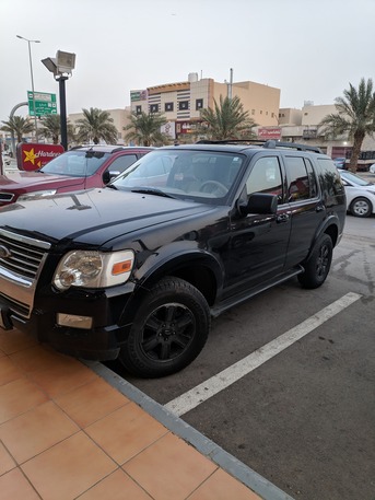 Riyadh, Vehicles, Cars & Trucks , SAR 15000,  Ford Explorer,  2010,  Automatic,  298000 KM,  For Sale:   XLT