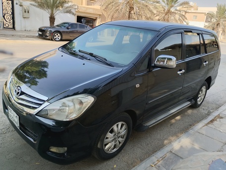 Riyadh, Vehicles, Cars & Trucks , SAR 30000,  Toyota Innova,  2010,  Automatic,  245 KM,  Car For Final Exit Sale