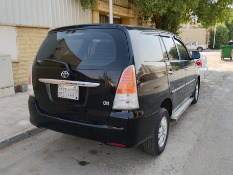 Riyadh, Vehicles, Cars & Trucks , SAR 30000,  Toyota Innova,  2010,  Automatic,  245 KM,  Car For Final Exit Sale