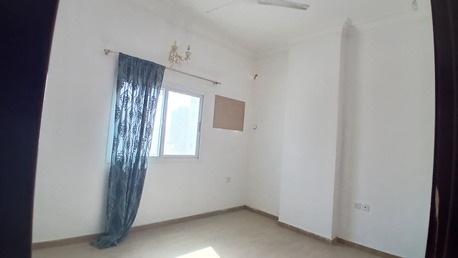 Manama, Apartments, Flats, Houses & Villas, BHD 275/month,  3 BR,  0 Sq. Meter,  Super Special Deal | Bright 3 Bedroom | Al Buhair For Just BD275