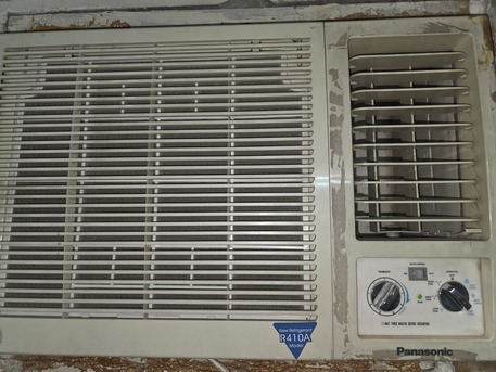 Riyadh, Air Conditioners, SAR 1600,  Window AC Sale Price Lightly Negotiable