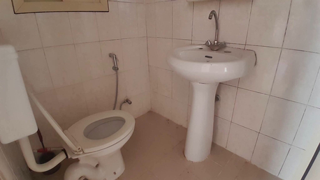 Manama, Apartments, Flats, Houses & Villas, BHD 100,  Ras Ruman:- Close To Nazih/Almoayyed Parking.  2Bhk Flat On Rent.Bd 100/- Without Ewa