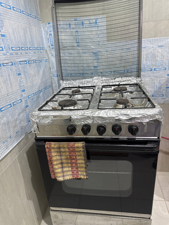 Al Rehab, Household Items, SAR 900,  Medium Size Double Door Freeze @ 4 Burner Stove