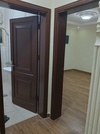 Jeddah, Rooms for Rent, SAR 1000/month,  ONE ROOM AVAILABLE FOR SINGLE BACHELOR PERSIN , SHARING FLAT RENT 1000SR
