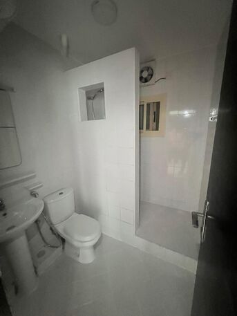 Manama, Apartments, Flats, Houses & Villas, BHD 240/month,  2 BR,  145 Sq. Meter,  Spacious 2 Bedroom Apartment In Um Al Hassam