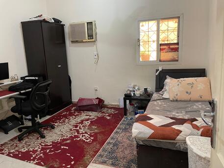 Jeddah, Furniture, SAR 1000,  Computer Table +Chair +Single Bed +Alamari