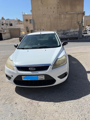 Sitra, Vehicles, Cars & Trucks , BHD 900,  FORD FOCUS,  2010,  Automatic,  50000 KM,   NEAT AND GOOD CONDITION