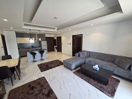 Juffair, Apartments, Flats, Houses & Villas, BHD 430/month,  Furnished,  2 BR,  140 Sq. Meter,  2br Flat With Sea View And Balcony In Juffair