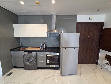 Juffair, Apartments, Flats, Houses & Villas, BHD 430/month,  Furnished,  2 BR,  140 Sq. Meter,  2br Flat With Sea View And Balcony In Juffair
