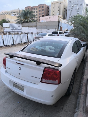 Riyadh, Vehicles, Cars & Trucks , SAR 15000,  Dodge Charger,  2010,  Automatic,  265000 KM,   White 3.5L V6