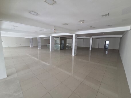 Manama, Shops, BHD 4300,  1250 Sq. Meter,  Huge Showroom On The Main Road