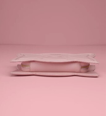 Noida, Clothing & Accessories, INR 12000,  Tulip Pink Leather Clutch Bag For Women &ndash; Elegant Style For Every Occasion