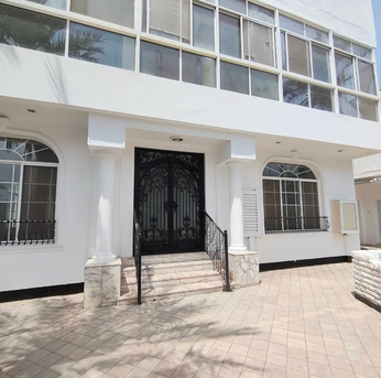 Gudaibiya, Commercial Villas, BHD 1500,  Gudaibiya:- 8Bhk Duplex Commercial Standalone Villa On Rent With Acs. Bd 1,500/- Exclusive