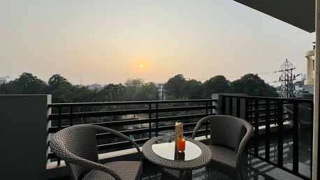 Gurgaon, Apartments, Flats, Houses & Villas, INR 2500/day,  Furnished,  Studio,  300 Sq. Meter,  Deluxe Rooms & Residences At ZEN Medicity Hotel Medanta Hospital Gurgaon