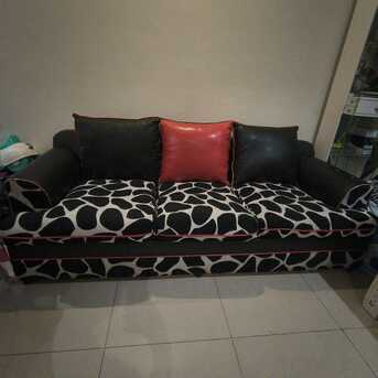 Jeddah, Furniture, SAR 200,  3 Seater Sofa