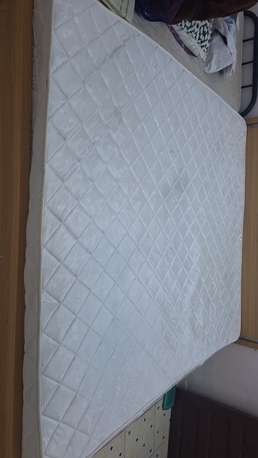 Jizan, Furniture, SAR 500,  Home Centre Bed King Size 180x200 With Mattress For Sell
