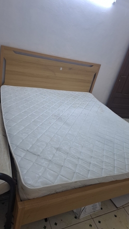 Jizan, Furniture, SAR 500,  Home Centre Bed King Size 180x200 With Mattress For Sell