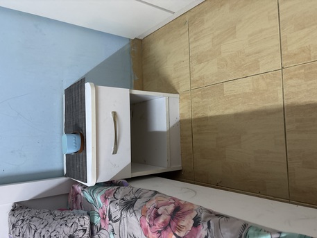 Al Malaz, Furniture, SAR 1000,  Bed, Side Tables, Chest Drawers, Closet