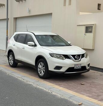 Riffa, Vehicles, Cars & Trucks , BHD 3450,  NISSAN X-TRAIL 2.5,  2017,  Automatic,  182000 KM,  Excellent Condition