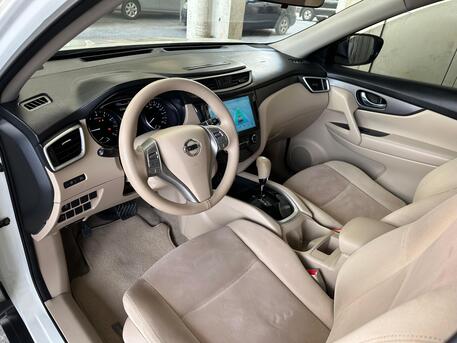 Riffa, Vehicles, Cars & Trucks , BHD 3450,  NISSAN X-TRAIL 2.5,  2017,  Automatic,  182000 KM,  Excellent Condition