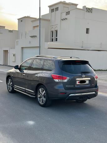 Riffa, Vehicles, Cars & Trucks , BHD 2750,  NISSAN PATHFINDER FULL OPTION PANORAMA ZERO ACCIDENT SINGLE ONWER,  2014,  Automatic,  178000 KM,  ALL SERVICE DONE IN AGENCY