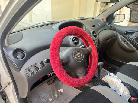 Riffa, Vehicles, Cars & Trucks , BHD 1200,  Toyota Echo,  2005,  Automatic,  310000 KM,    For Sale