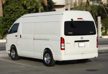 Juffair, Vehicles, Cars & Trucks , BHD 7300,  Toyota Hi-Ace,  2019,  Automatic,  137000 KM,  TOYOTA HIACE HIGHROOF CARGO VAN,  MODEL, ZERO ACCIDENT REPORT, FOR SALE