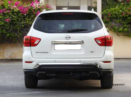Juffair, Vehicles, Cars & Trucks , BHD 4800,  Nissan Pathfinder,  2018,  Automatic,  101000 KM,   SV FULL OPTION,  MODEL, SINGLE OWNER USED FOR SALE