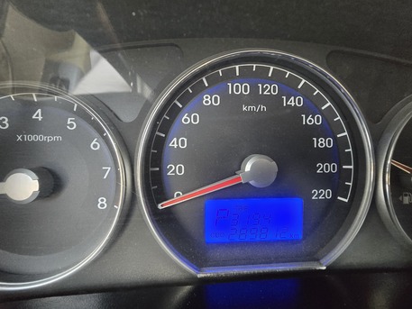 Al Sharafiyah, Vehicles, Cars & Trucks , SAR 31500,  Hyundai Santafee,  2012,  Automatic,  289812 KM,  Hyundai Santa Fe  For Sale Second Owner Single-hand Family Used Car 7-seater
