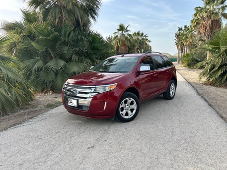 Manama, Vehicles, Cars & Trucks , BHD 2500,  Ford Edge,  2013,  140000 KM,  Clean Car - One Owner
