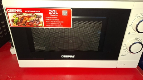 Jeddah, Appliances, SAR 150,  Geepas Microwave Oven 20Ltr