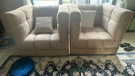 Manama, Appliances, BHD 150,  Elegant Sofa Set.like New Condition