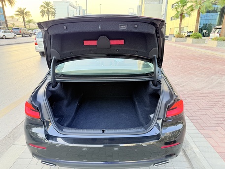 Riyadh, Vehicles, Cars & Trucks , SAR 170000,  BMW 5 Series,  2022,  Automatic,  45000 KM,  BMW 520i