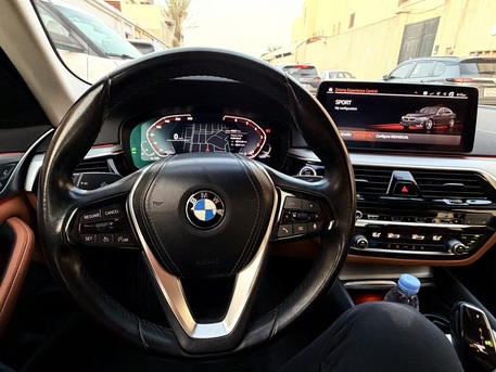 Riyadh, Vehicles, Cars & Trucks , SAR 170000,  BMW 5 Series,  2022,  Automatic,  45000 KM,  BMW 520i