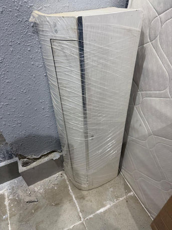 Jeddah, Furniture, SAR 1500,  AC For Sale
