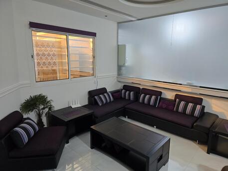 Al Sulaymaniyyah, Furniture, SAR 900,  Corner Sofa In A Very Good Condition For Sale- Distress Deal