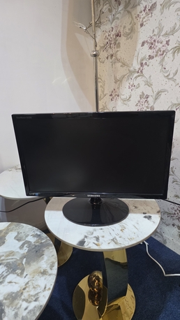 Olaya, Computers, SAR 300,  Samsung Computer