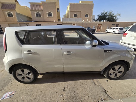 Riyadh, Vehicles, Cars & Trucks , SAR 18000,  Kia Soul,  2015,  Automatic,  400 KM,   ....... 18000