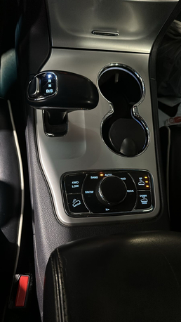 Jeddah, Vehicles, Cars & Trucks , SAR 40000,  Jeep Cherokee,  2015,  Automatic,  175000 KM,    Full Option