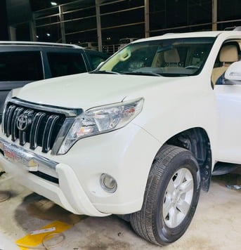 Jeddah, Vehicles, Cars & Trucks , SAR 90000,  Toyota Prado,  2016,  Automatic,  300000 KM,    4 Cylinder White