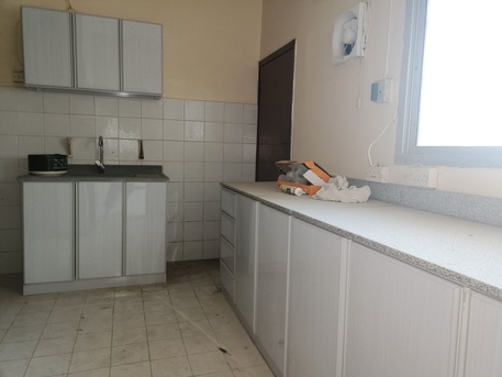 Manama, Apartments, Flats, Houses & Villas, BHD 300/month,  4 BR,  180 Sq. Meter,  Unfurnished 4bhk Without Ewa