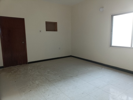 Manama, Apartments, Flats, Houses & Villas, BHD 300/month,  4 BR,  180 Sq. Meter,  Unfurnished 4bhk Without Ewa