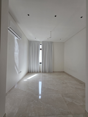 Busaiteen, Apartments, Flats, Houses & Villas, BHD 200,  1 BR,  Flat For Rent In Busaiteen